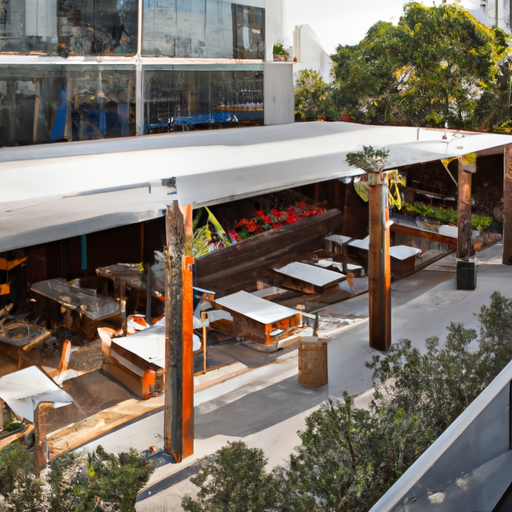 Современный ресторан в Тель-Авиве с современным дизайном и широким выбором блюд интернациональной кухни.